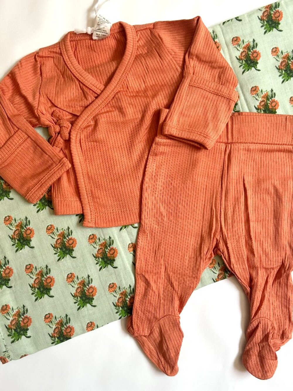 NWT Kate Quinn Newborn Layette Set NB Modal Outfit Organic Cotton Swaddle